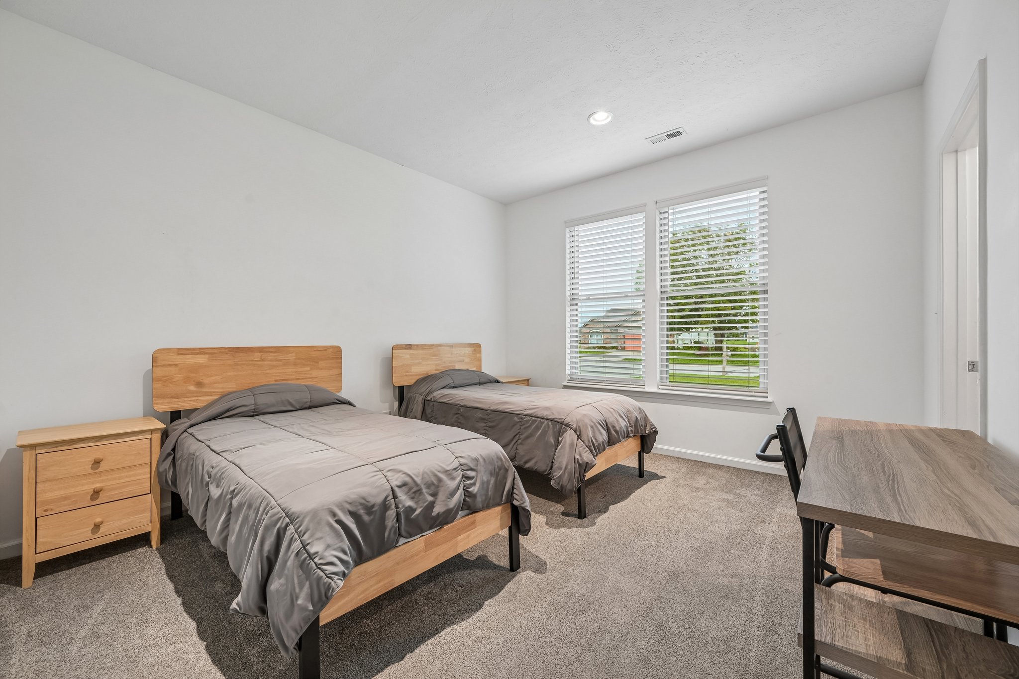 Zephyr Way-S2309-022.jpg