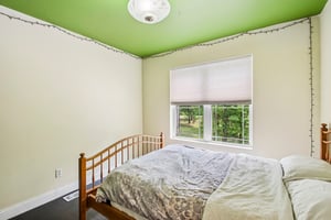 Old Bald Hill Rd-S2807-020.jpg