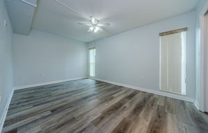Master Bedroom 1a-2
