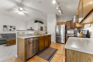  Photo 23