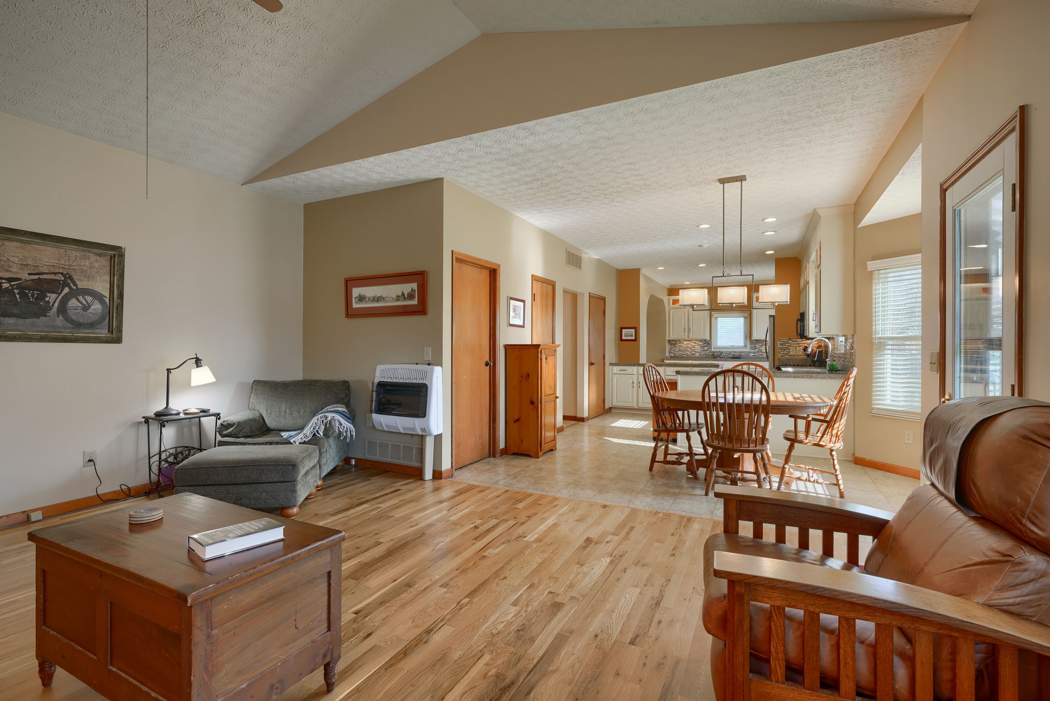 5245 Bressler Dr (53)