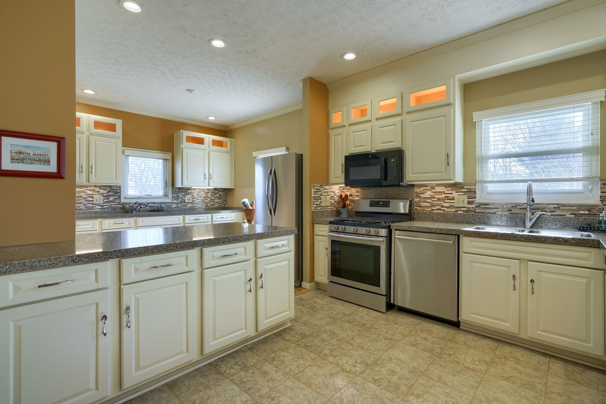 5245 Bressler Dr (45)