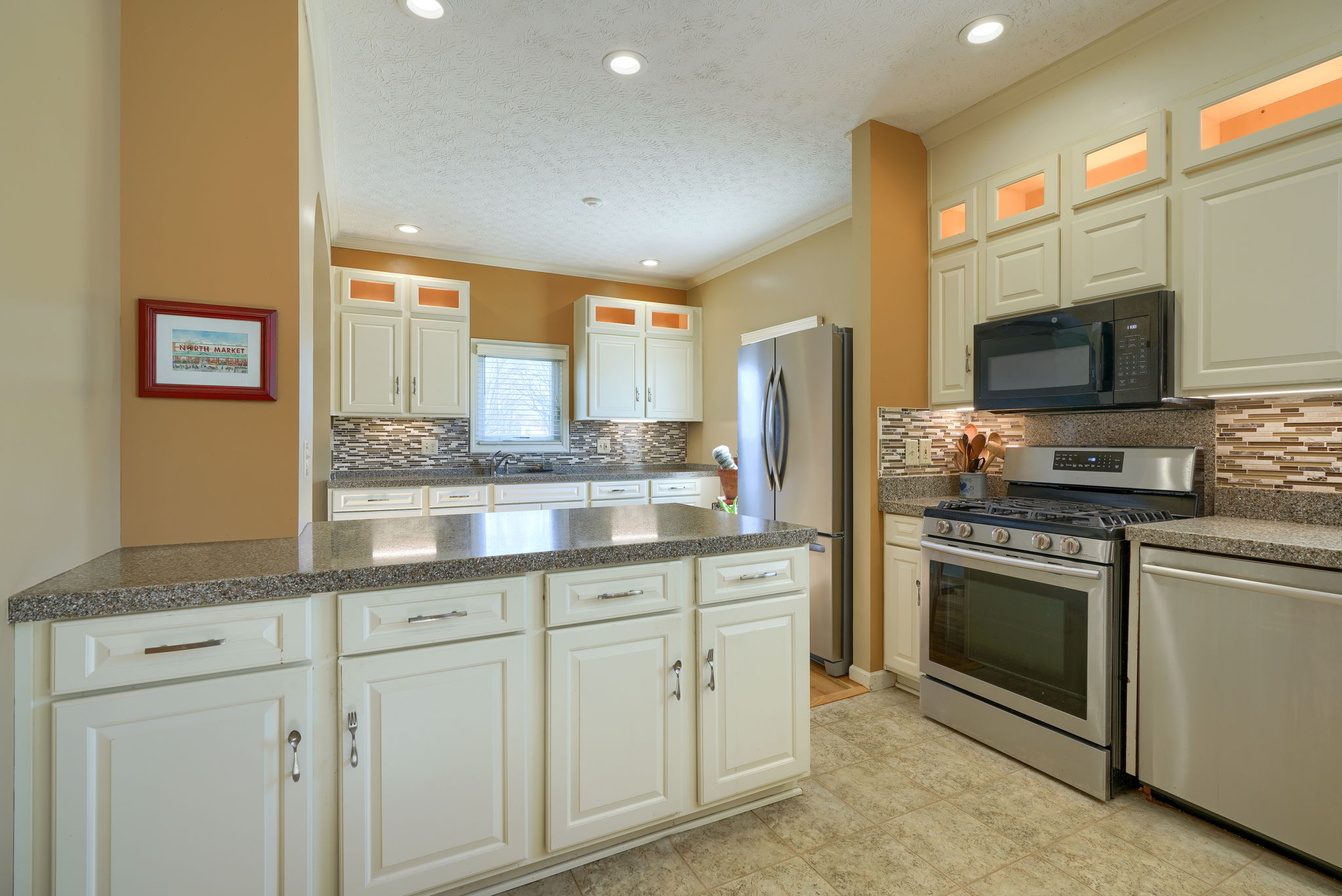 5245 Bressler Dr (44)