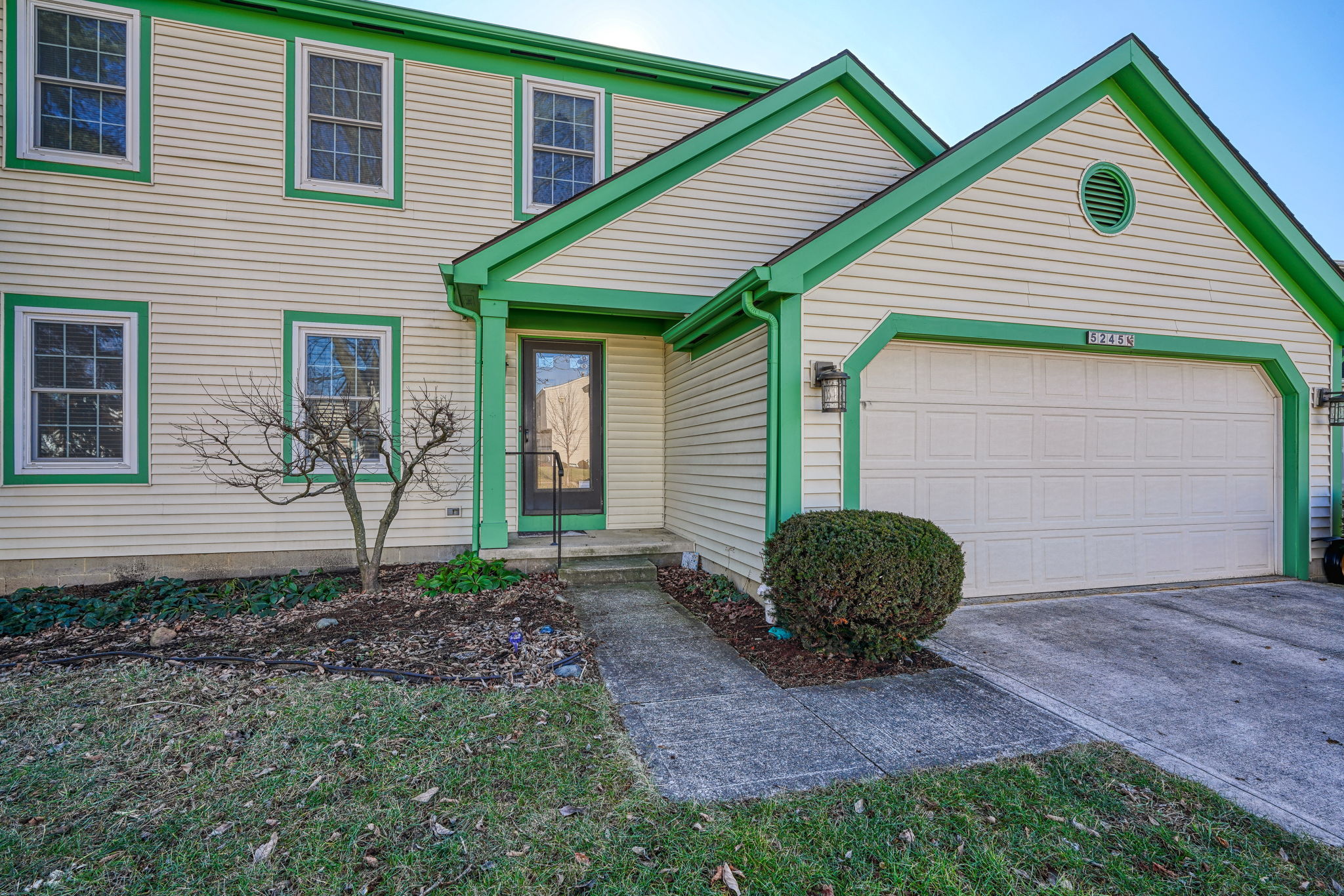 5245 Bressler Dr (75)