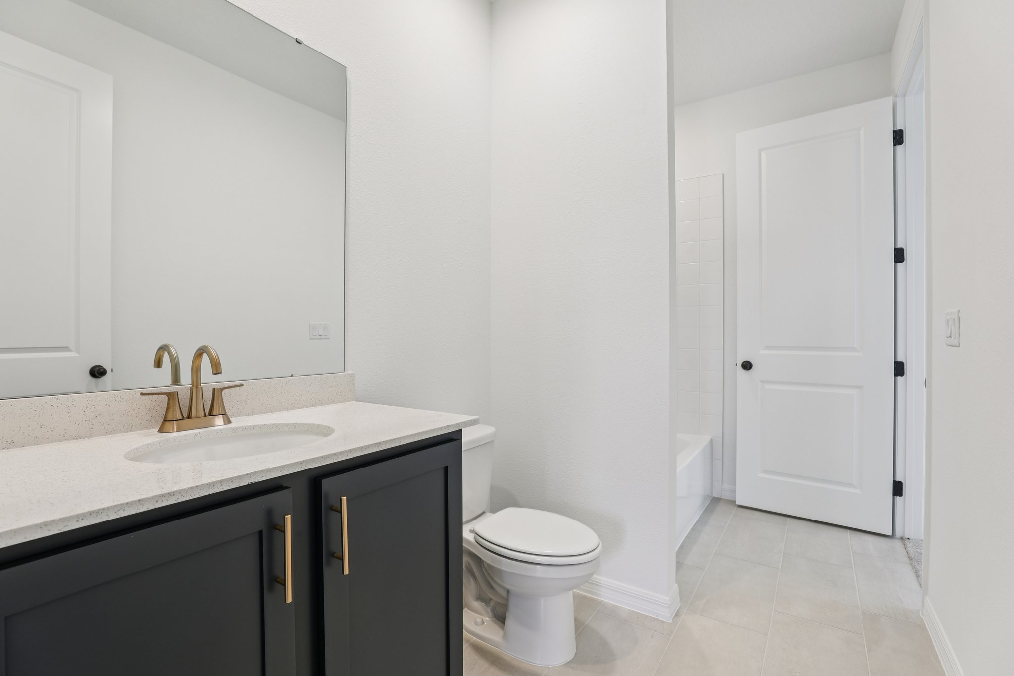 Painted Bamboo St-S0601-027.jpg