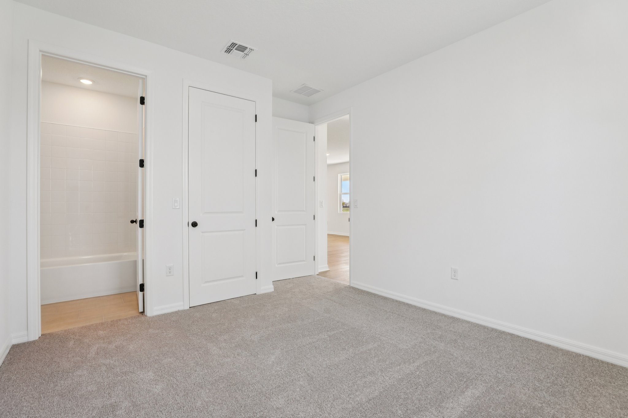 Painted Bamboo St-S0601-030.jpg