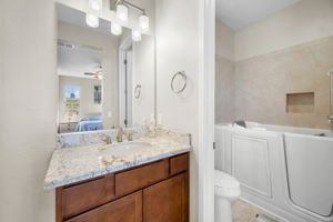 Casita Bathroom