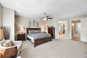 Primary Bedroom (2)