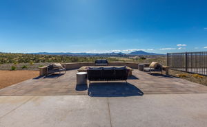 044_CommunityFirePit