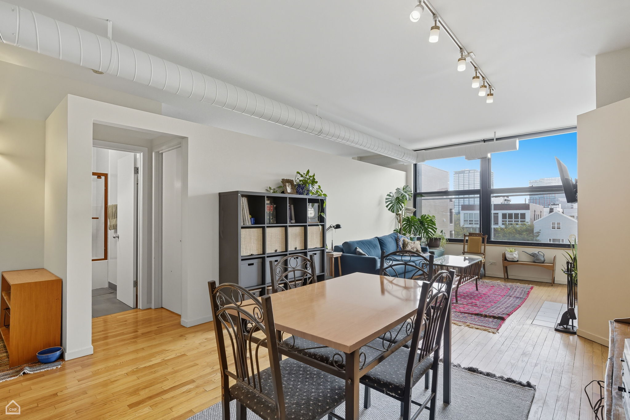 525 Ada Unit 43 - Mark Allen Glusker_100425_010