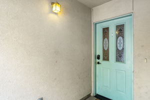  Photo 34