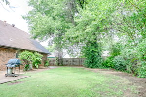  Photo 40