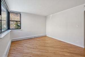 525 W Aldine Ave 1E_005.jpg