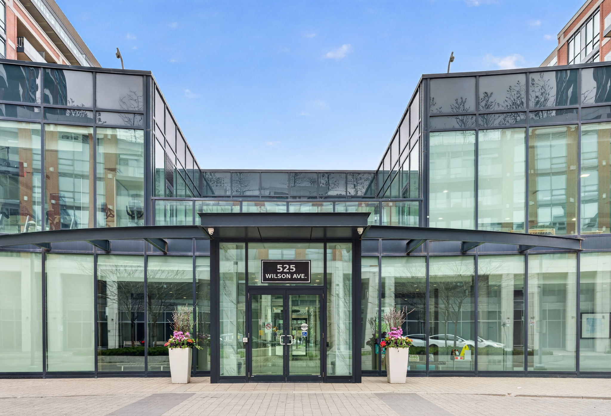 525 Wilson Ave Unit 655 Toronto, ON M3H 0A7