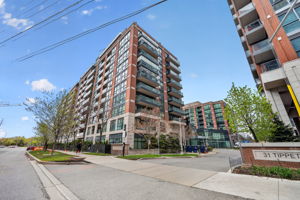 525 Wilson Ave Unit 655, Toronto ON — real estate photography by Amazing Photo Video