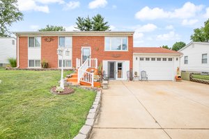 001 - 525 Wren Dr, Arnold, MO.jpg