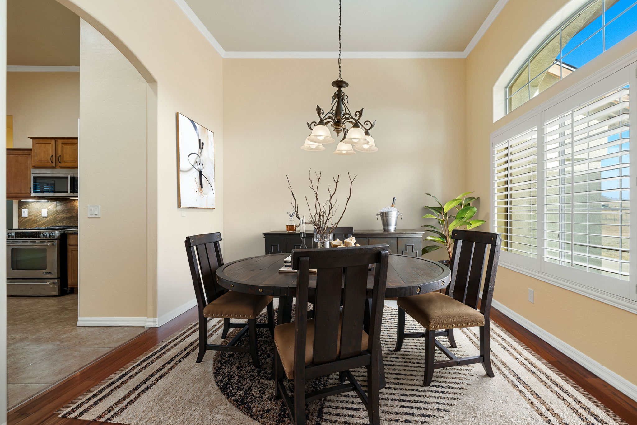 Dining Room VS