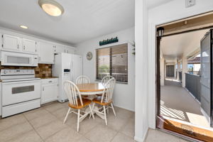 Kitchen - Foyer