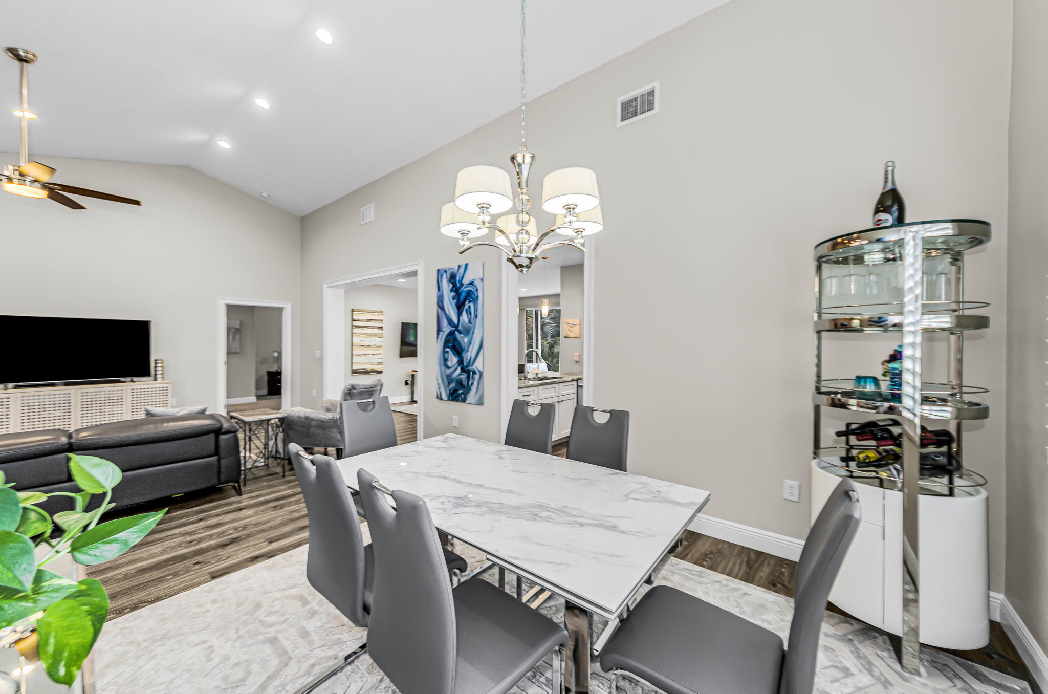 Dining Room11