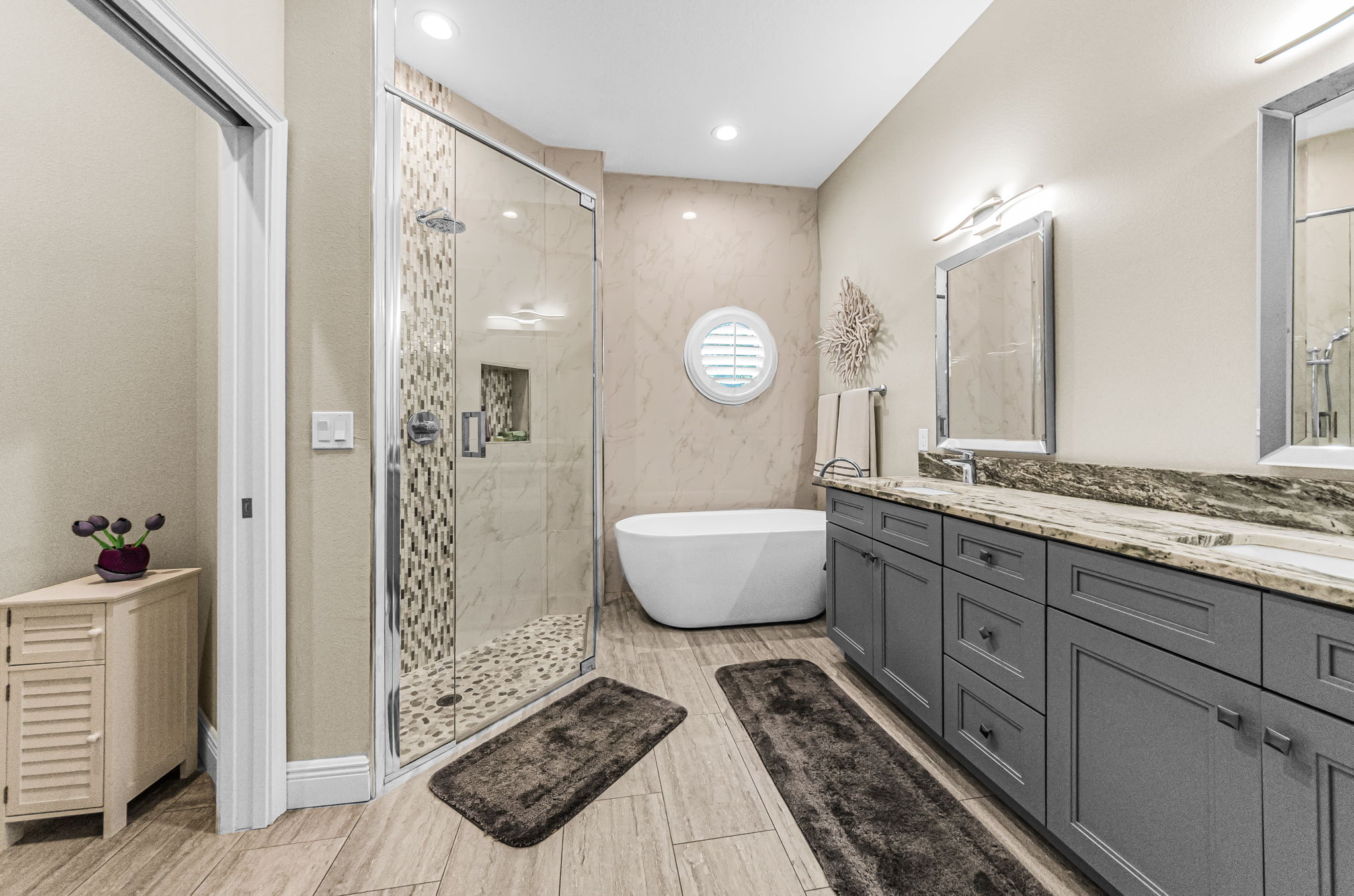 Primary Bathroom1a