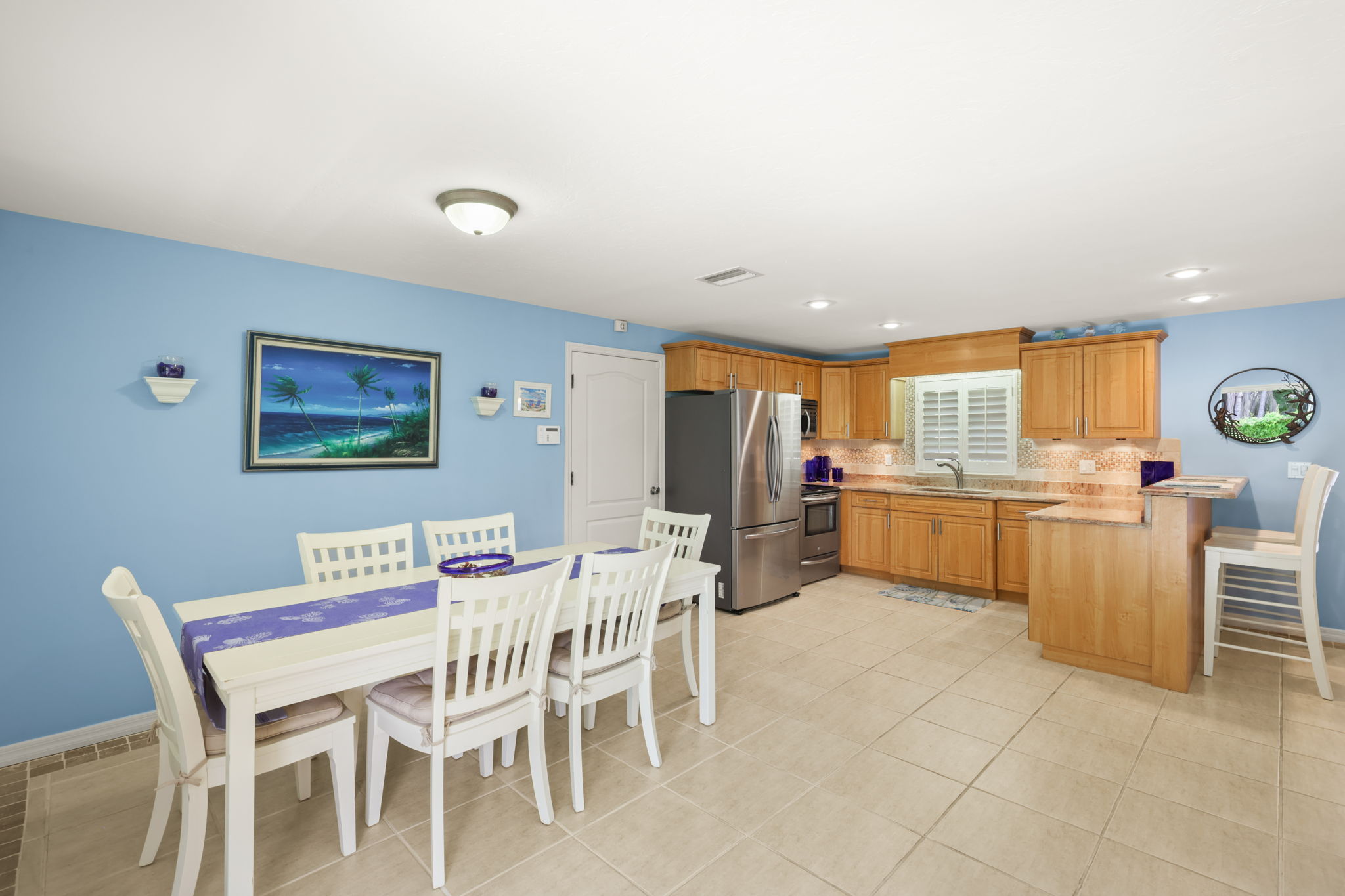 Guest House Dining Room 4