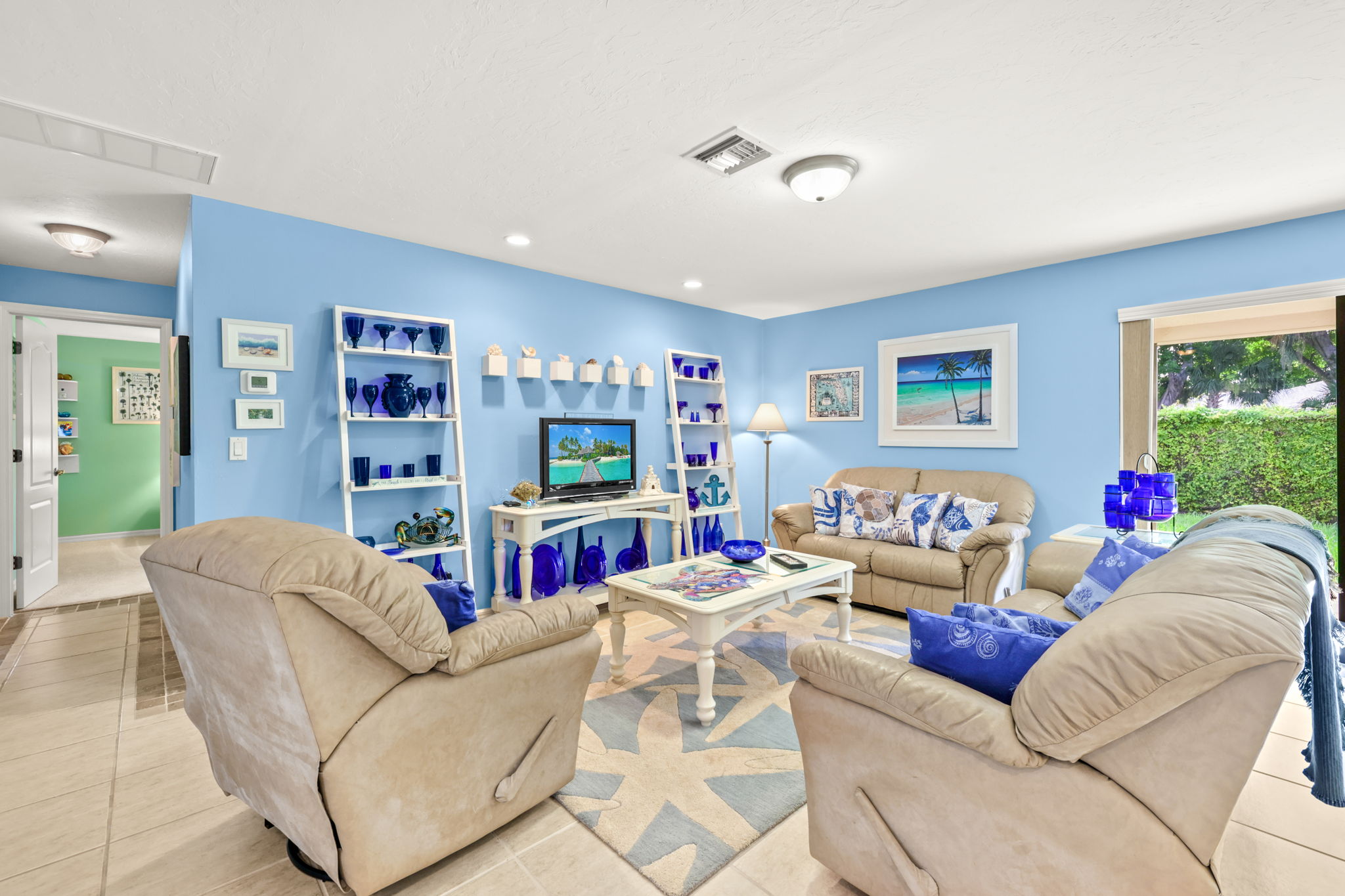 Guest House Living Room 3