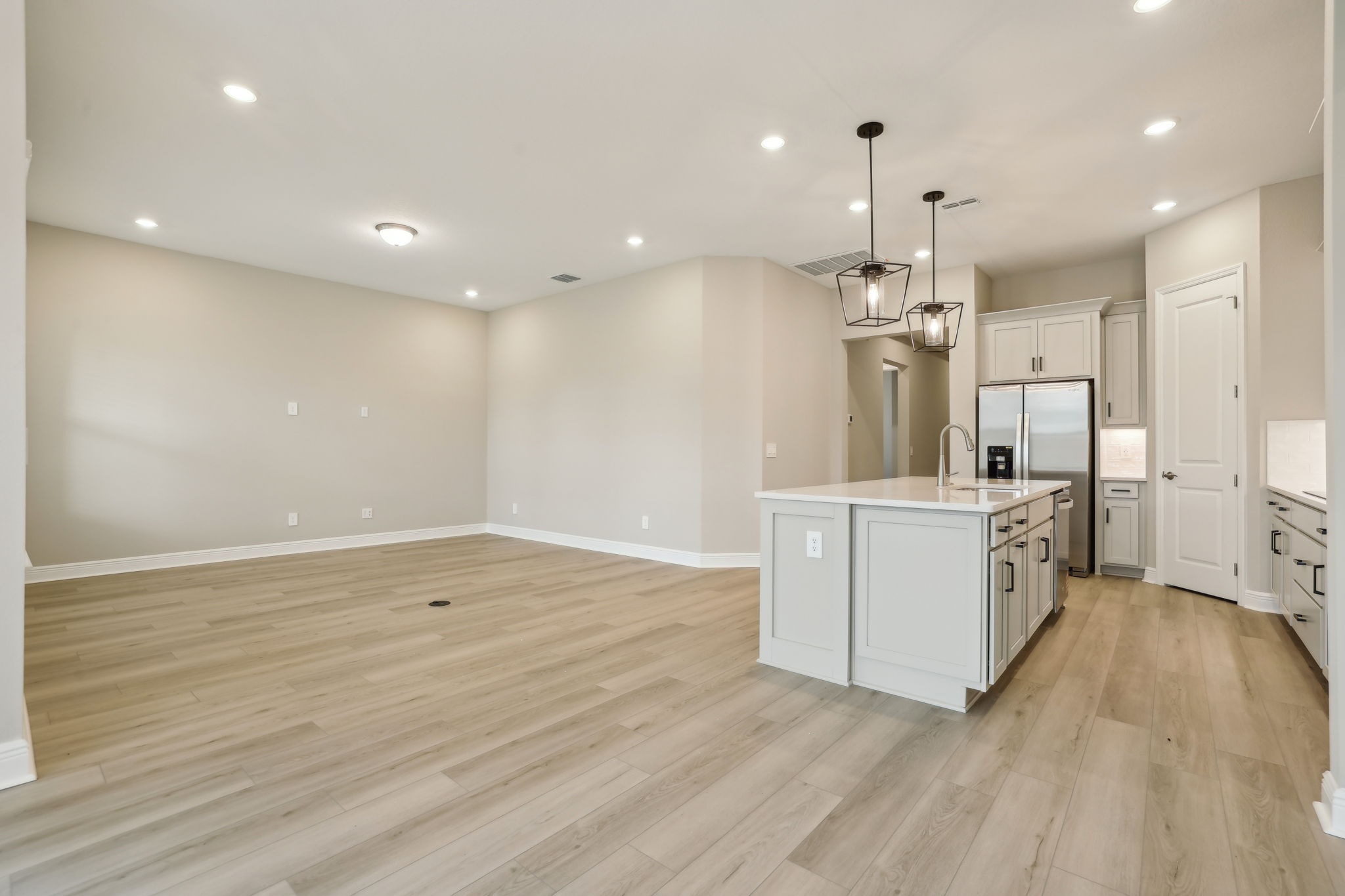 Orlando- Silverleaf Reserve-5254 Citrus Leaf Blvd, Horizon West, FL 34787-015