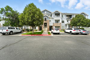  Photo 0