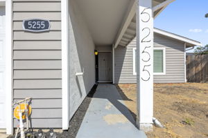 Front Entry Detail