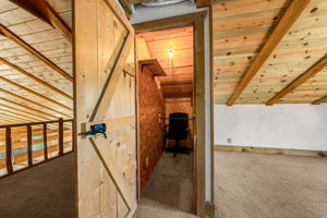  Photo 36