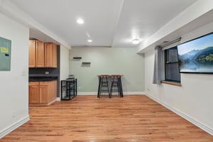 S Drexel Blvd GN-S0110-009.jpg