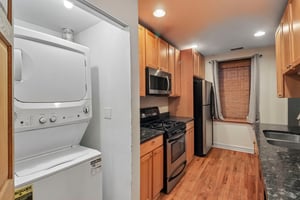 S Drexel Blvd GN-S0110-013.jpg