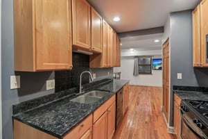 S Drexel Blvd GN-S0110-015.jpg