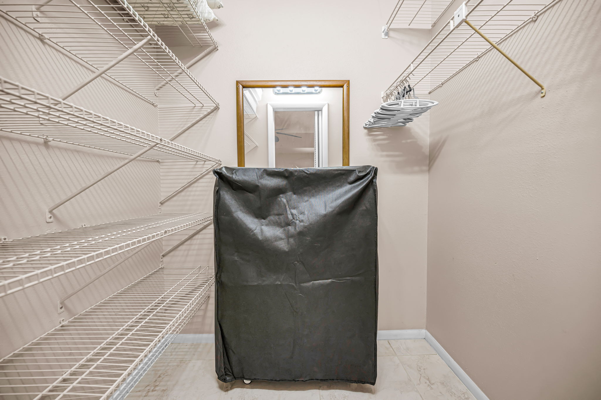 Primary Bedroom Closet