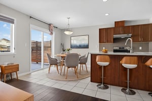 DSC05584 virtually staged.jpeg