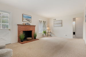 09 - Living Room