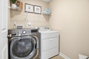  Photo 49