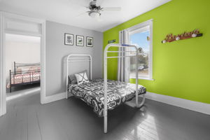  Photo 46