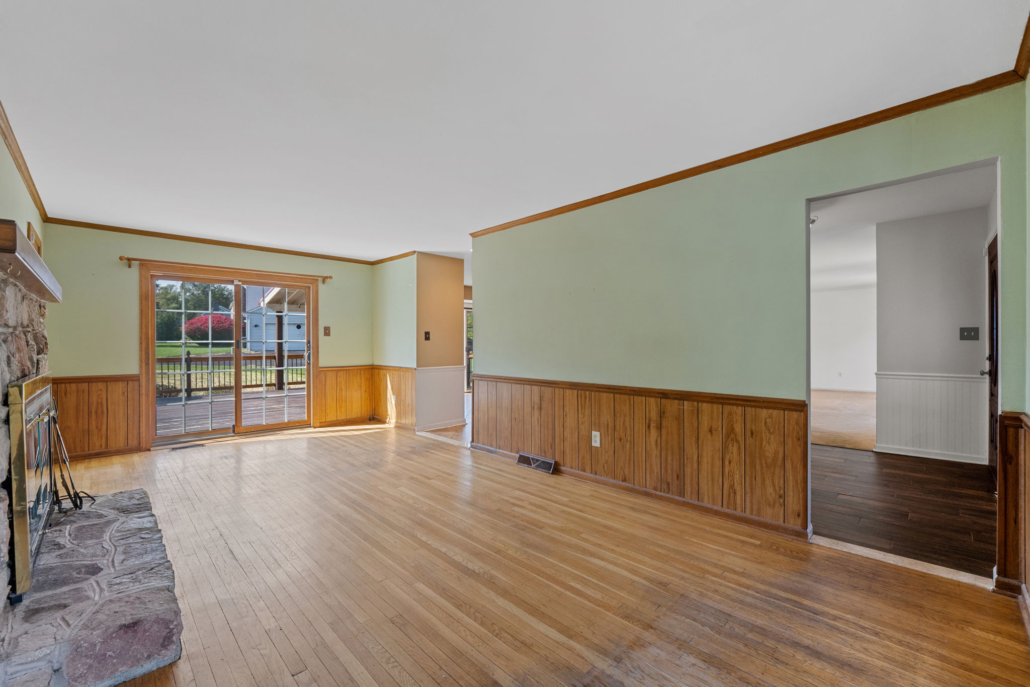 526 Sugartown Rd, Malvern, PA 19355 Left Bank REPS