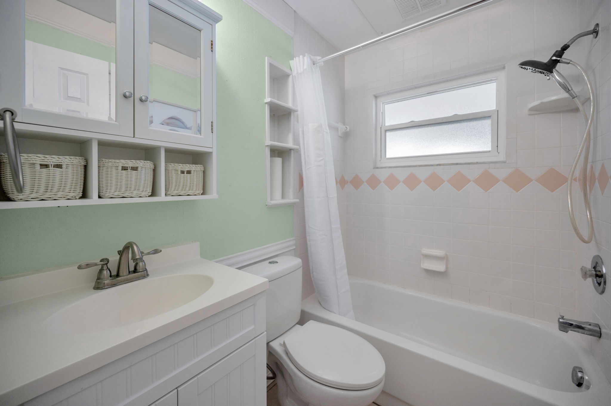 Bathroom2