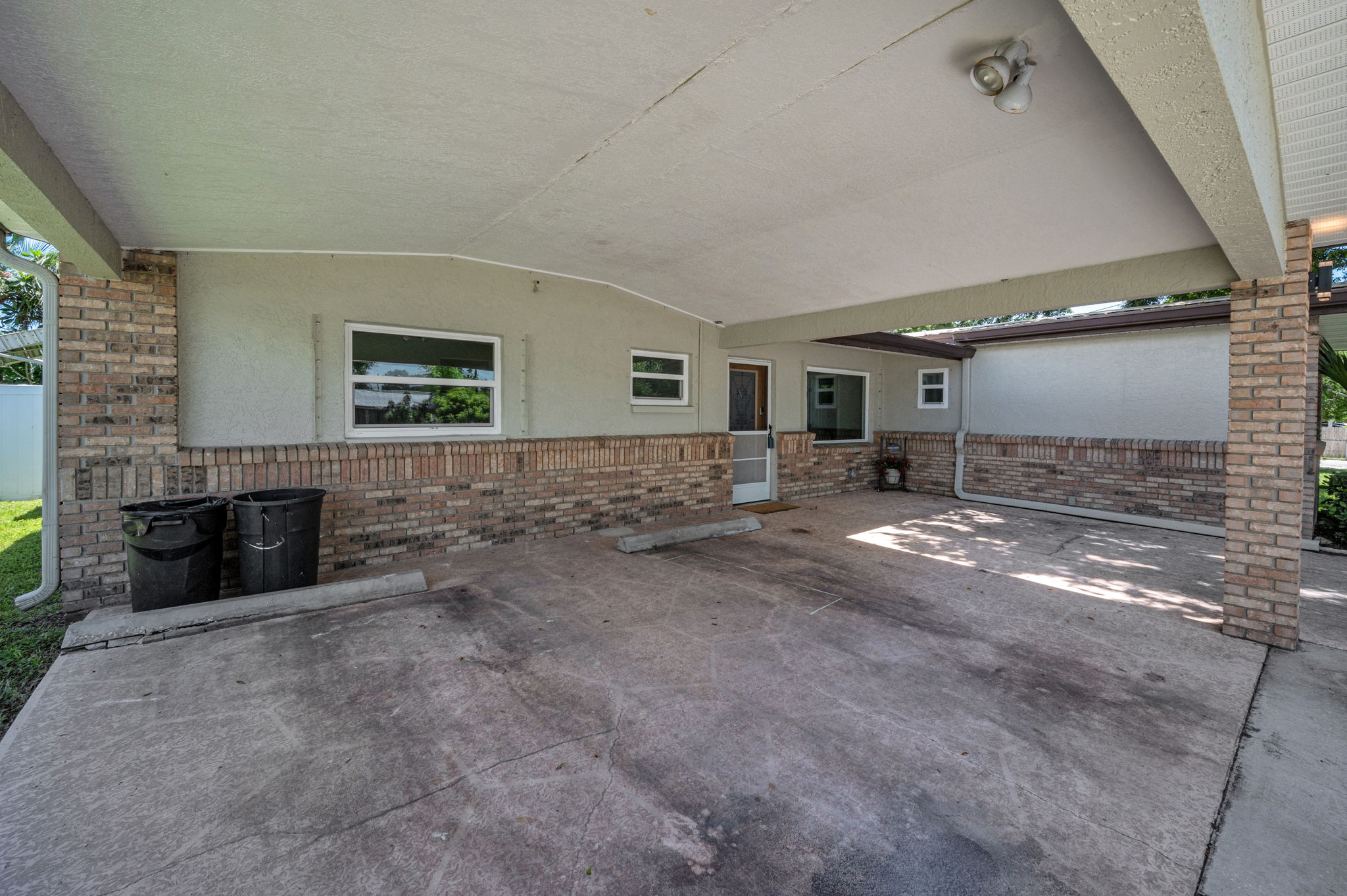 Carport