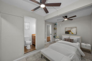 Primary Bedroom1c