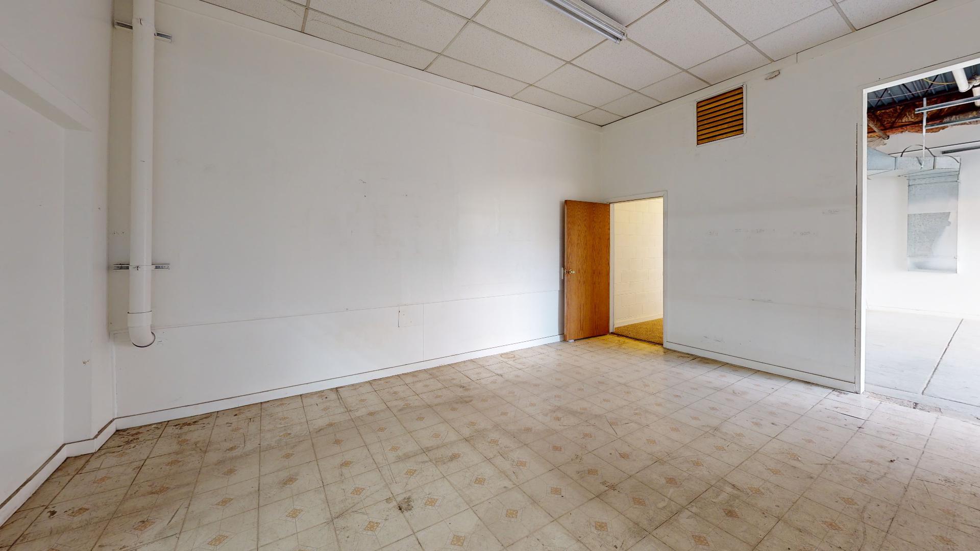  5260 E 39th Ave, Denver, CO 80207, US Photo 37