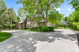 5260 Preserve Parkway South , Greenwood Village, CO 80121, US Photo 2