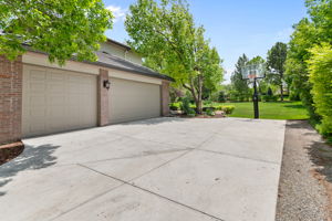 5260 Preserve Parkway South , Greenwood Village, CO 80121, US Photo 4