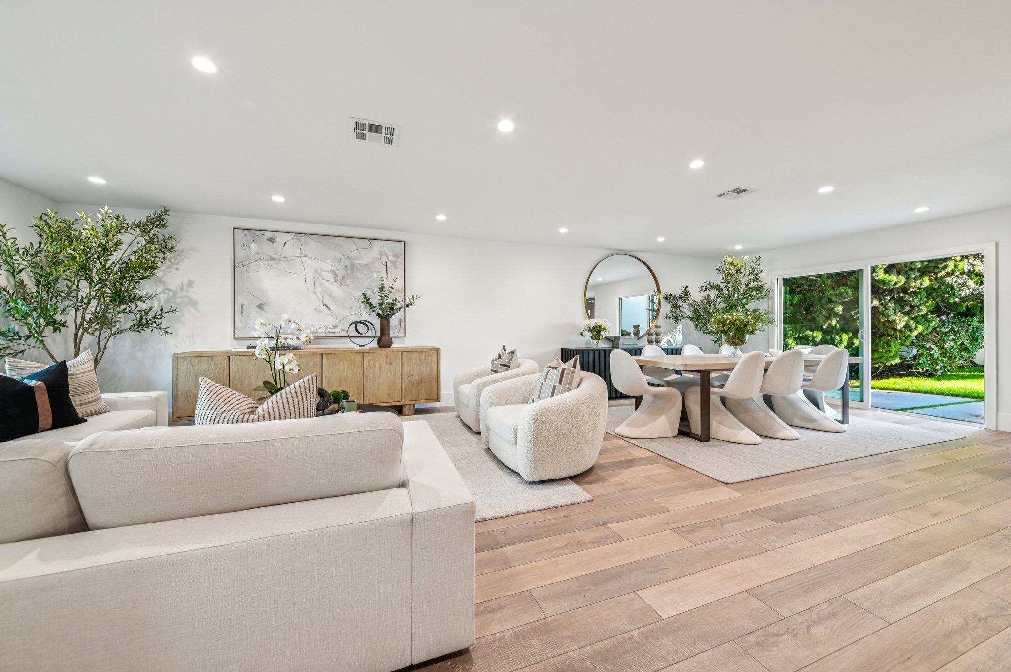 Glenroy Dr-S2011-008.jpg