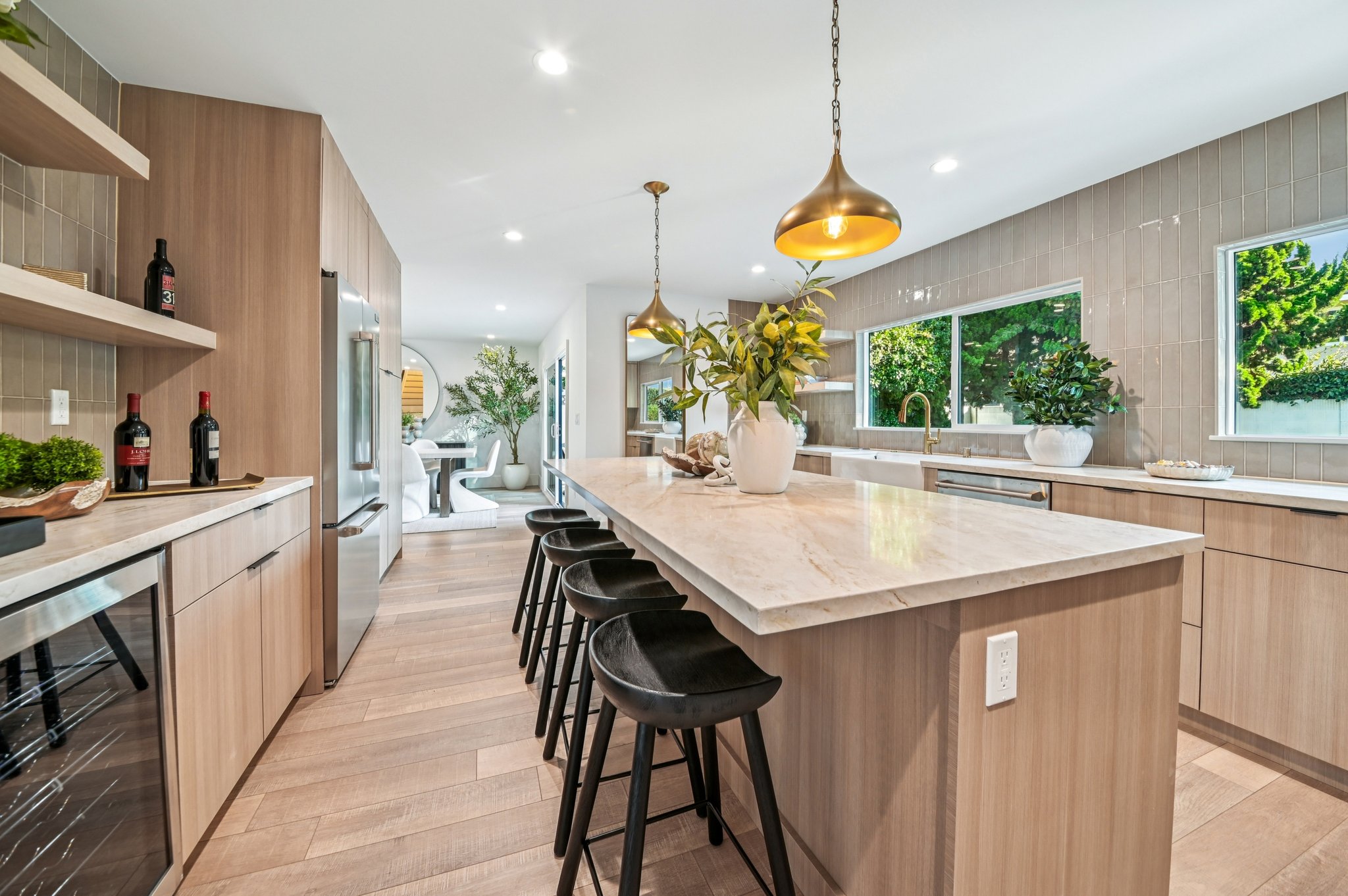 Glenroy Dr-S2011-017.jpg