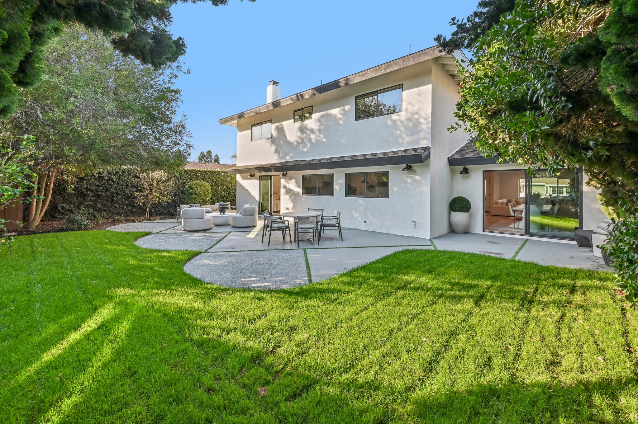 Glenroy Dr-S2011-050.jpg