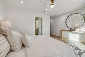 Glenroy Dr-S2011-021.jpg