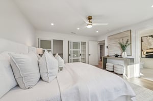 Glenroy Dr-S2011-034.jpg